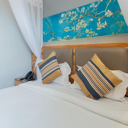 Raha Hotel & Suites Ναϊρόμπι Εξωτερικό φωτογραφία