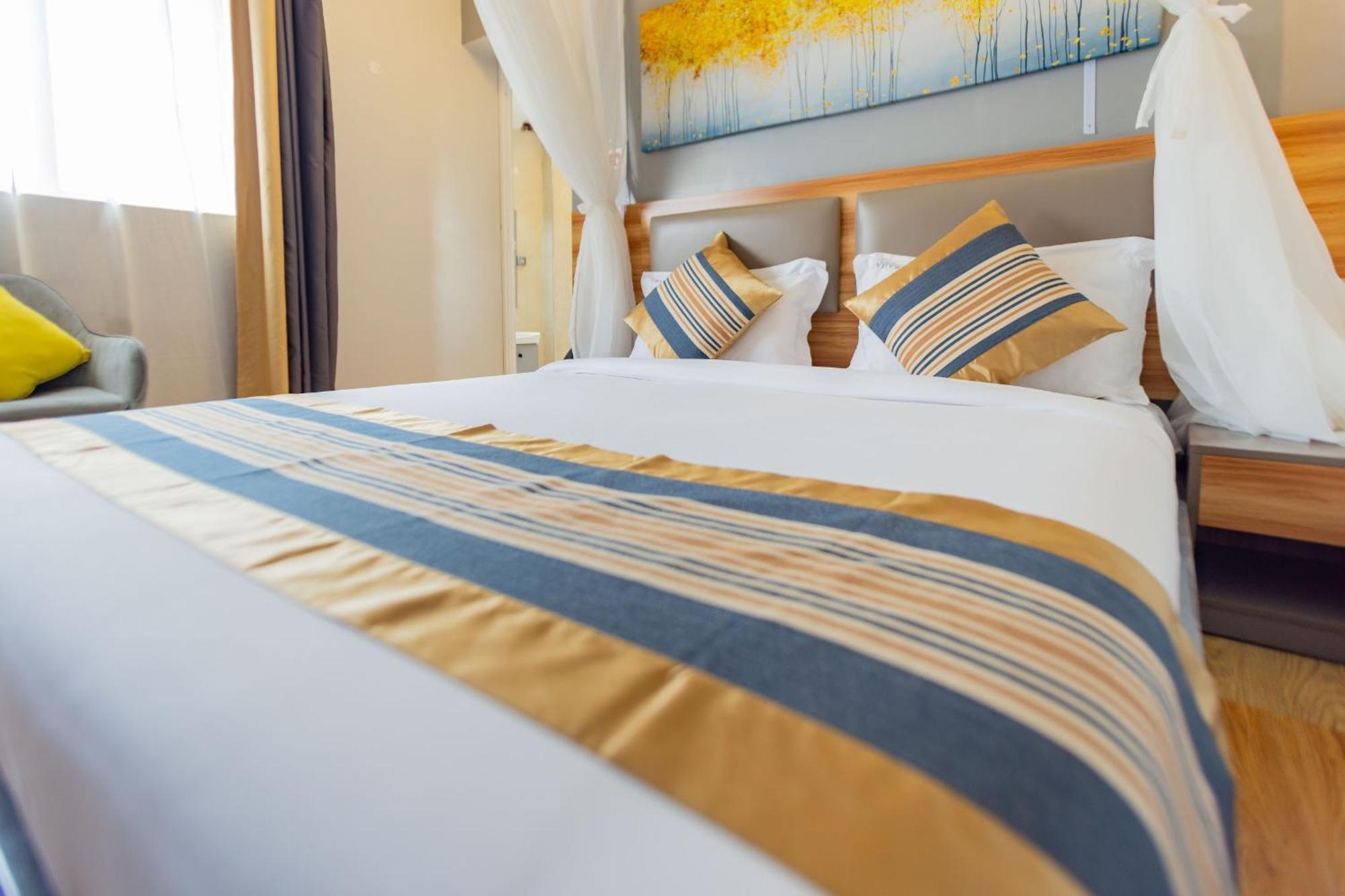 Raha Hotel & Suites Ναϊρόμπι Εξωτερικό φωτογραφία