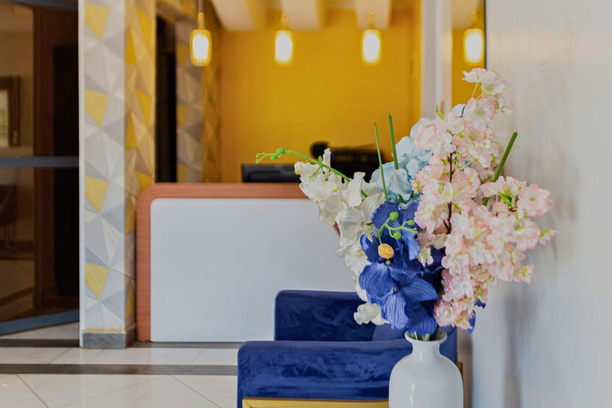 Raha Hotel & Suites Ναϊρόμπι Εξωτερικό φωτογραφία